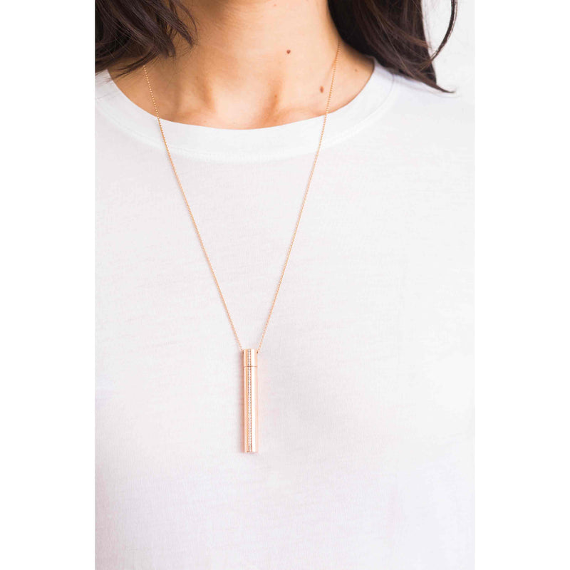 Circular Diamond Line Amulette